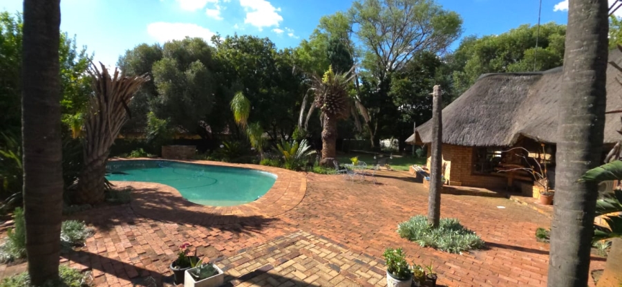 7 Bedroom Property for Sale in Wilkoppies North West